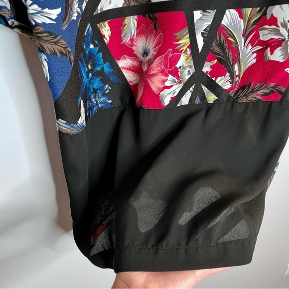 ASOS Womens Color Blocked Hawaiian Geometric Mixed Media Top US Size 6 Pink Blue - Picture 4 of 16